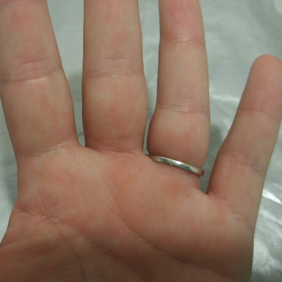 10K White Gold w/ Blk&White Diamonds (Video) - Picture 7 of 9